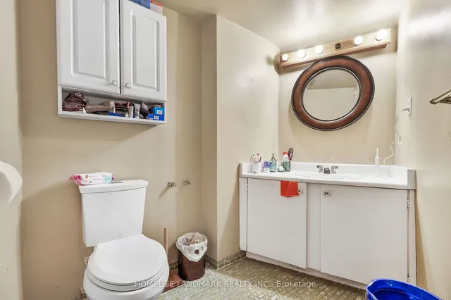 Additional image 16 of 716 The West Mall Unit 912