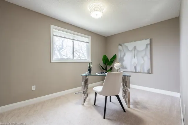 Additional image 27 of 46 Vesper Crt