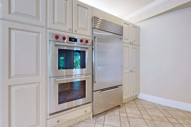 Additional image 13 of 37 Rollscourt Dr