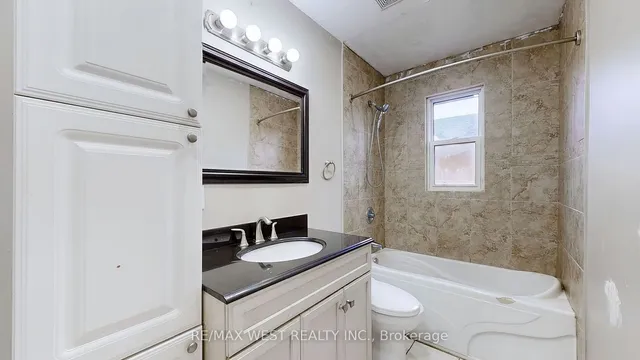 Additional image 27 of 15 Darcy Crt