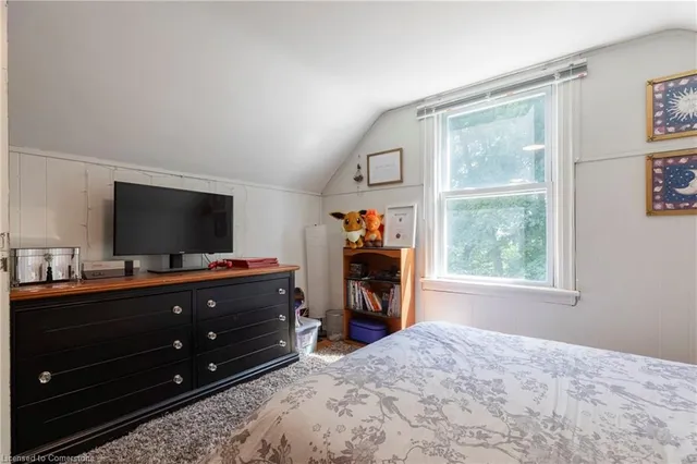 Additional image 18 of 62 Alma St