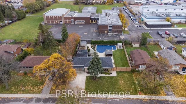 Additional image 37 of 55 Deschene Ave