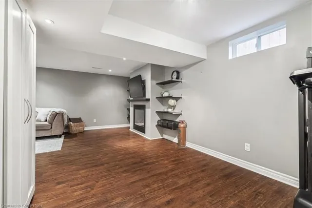 Additional image 34 of 69 Little John Rd