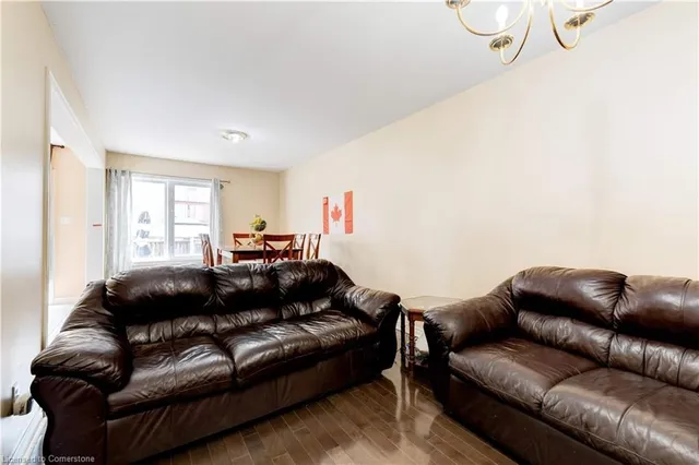 Additional image 6 of 120 Peachwood Cres