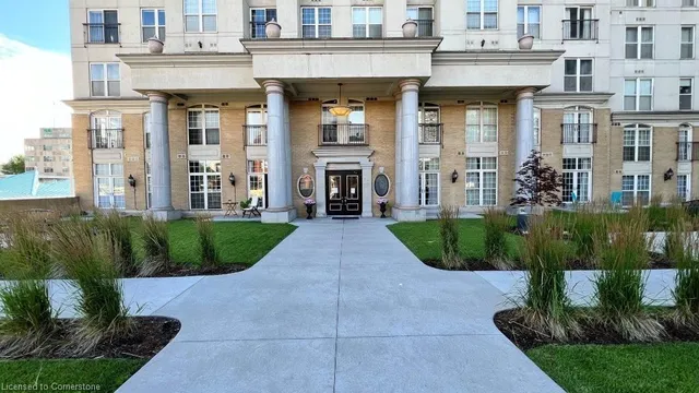 Additional image 2 of 135 James St Unit 1009