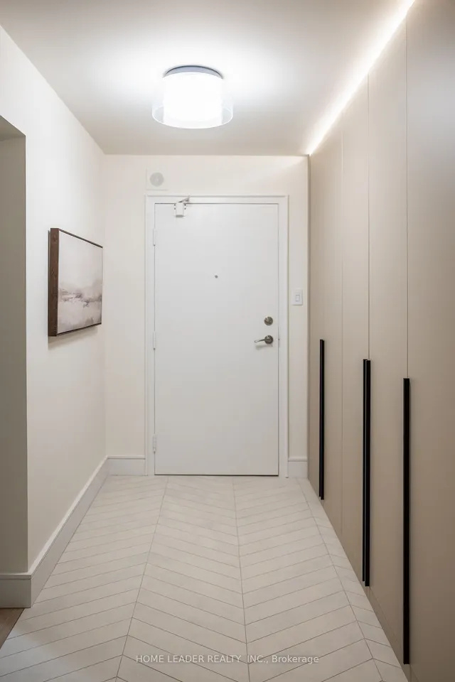 Additional image 12 of 5280 Lakeshore Rd Unit 902