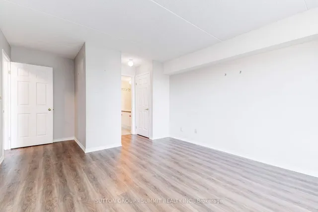 Additional image 13 of 870 Upper Wentworth St Unit 202