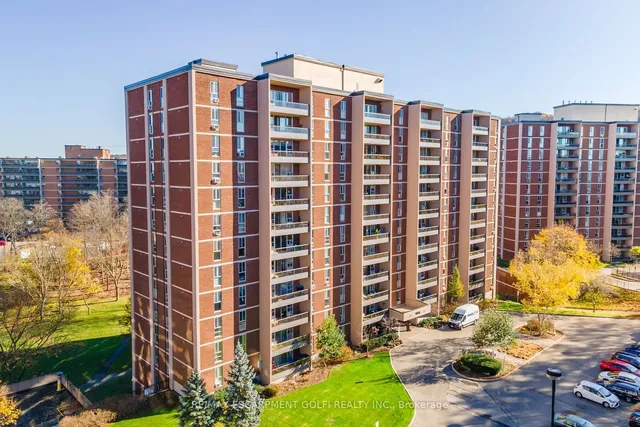 1966 MAIN St Unit 804