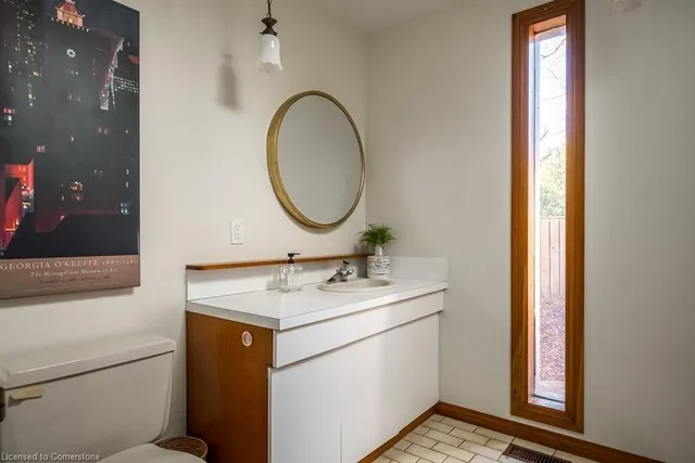 Additional image 30 of 218 Bay St