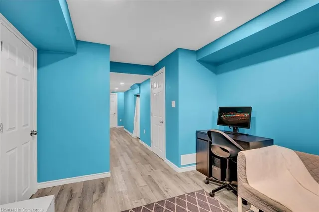 Additional image 31 of 158 Kinsman Dr