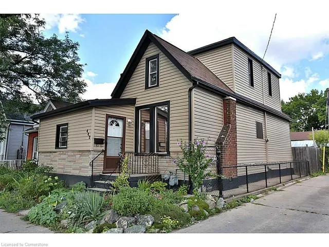 Primary image of 443 Cannon St