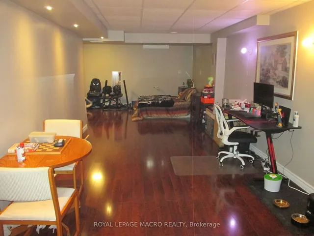 Additional image 30 of 22 Resolute Dr