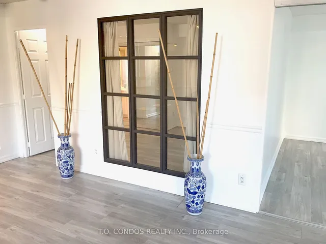 Additional image 4 of 633 Bay St Unit 511