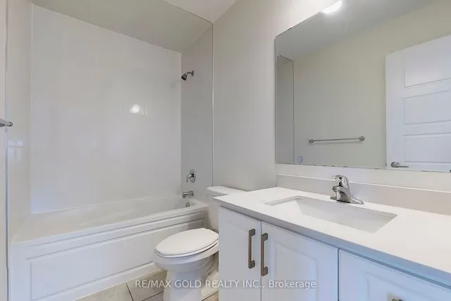 Additional image 26 of 86 Locker Pl