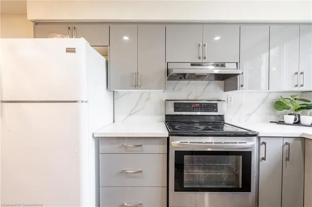 Additional image 15 of 25 Britten Close Unit B52