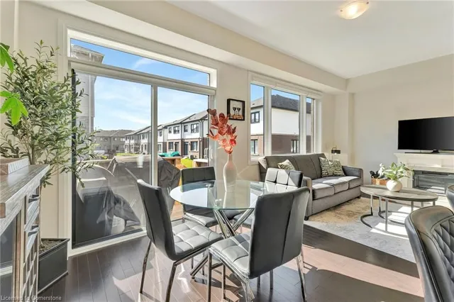 Additional image 17 of 7 Freedom Cres