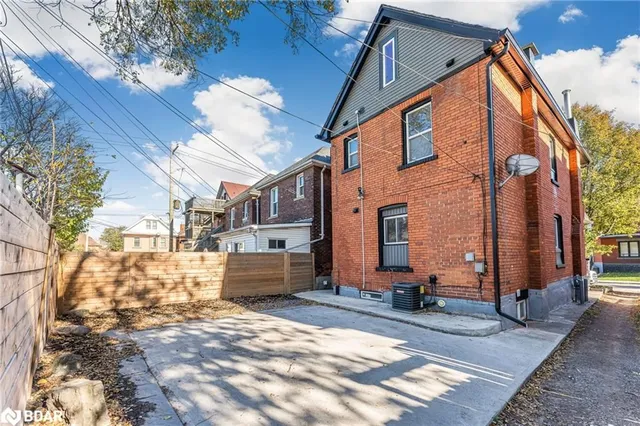 Additional image 34 of 57 Stirton St