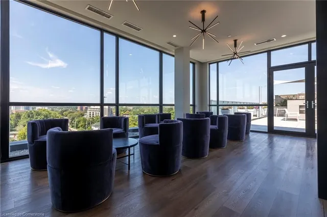 Additional image 42 of 101 Locke St Unit 504