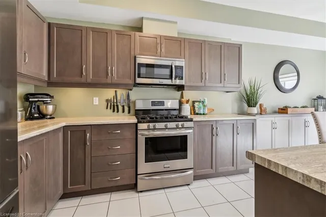 Additional image 20 of 127 Kinsman Dr