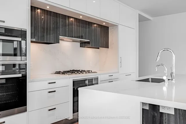 Additional image 7 of 455 Wellington St Unit 708