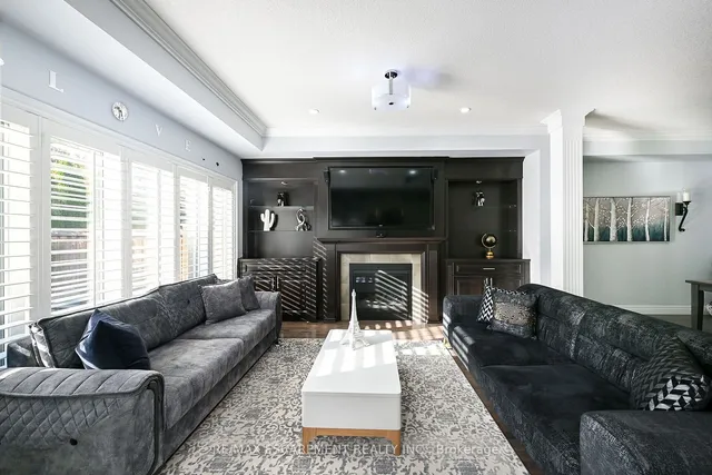 Additional image 14 of 30 ASCOLI Dr