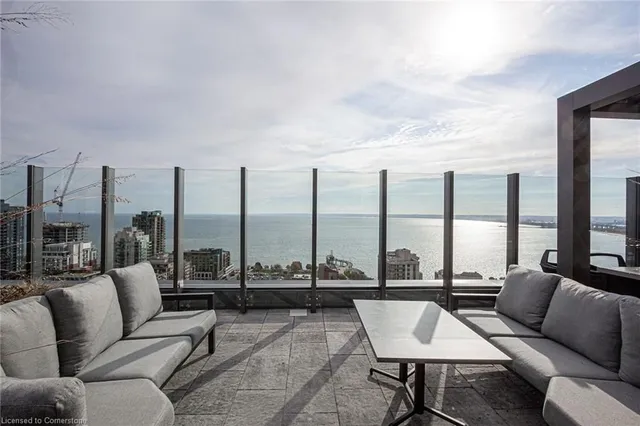 Additional image 33 of 2007 James St Unit 1307