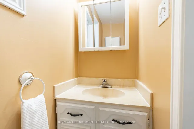 Additional image 18 of 93 Turnbull Rd