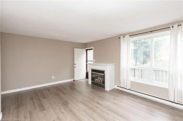 Additional image 13 of 73 Fonthill Rd