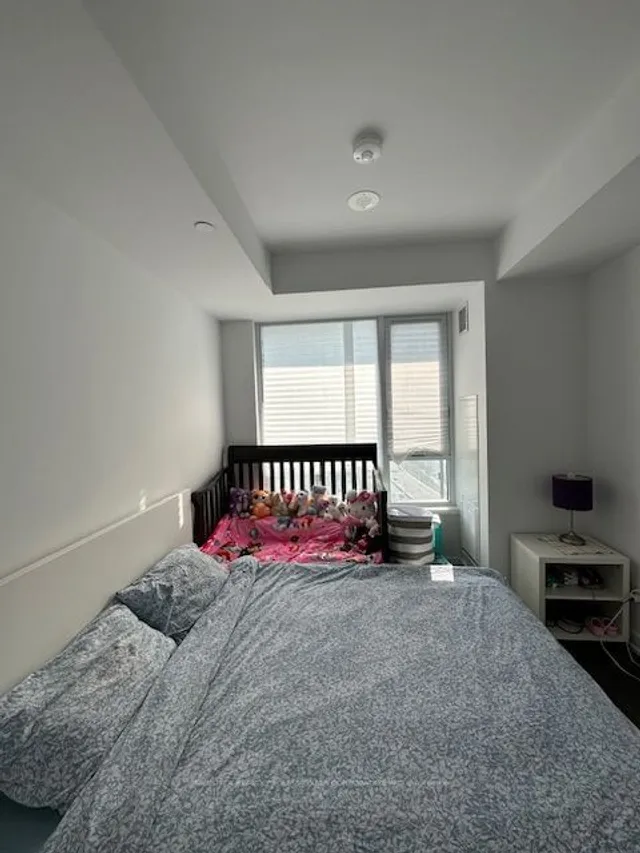 Additional image 10 of 1928 Lake shore Blvd Unit 2012