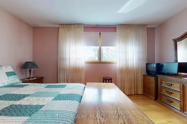 Additional image 18 of 1378 Wilson Ave