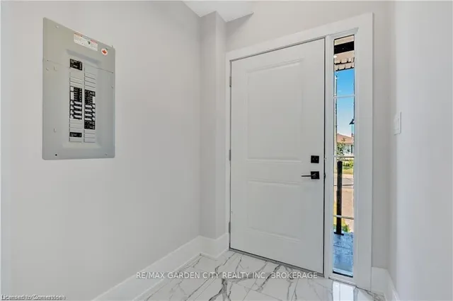 Additional image 5 of 86 Beland Ave