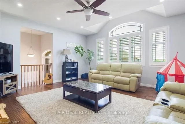 Additional image 24 of 147 Pelech Cres