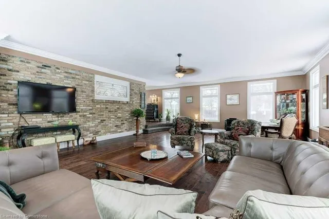 Additional image 20 of 555 Ofield Rd