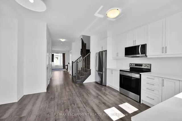 Additional image 7 of 61 Soho St Unit 42