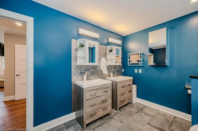 Additional image 14 of 1354 1 Side Road