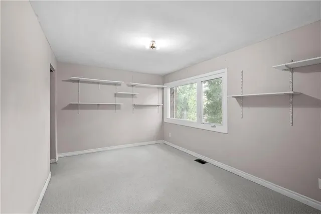 Additional image 10 of 2384 MARYVALE Crt