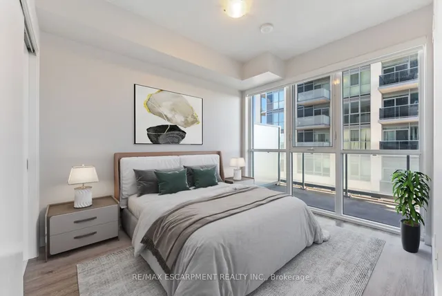 Additional image 13 of 2087 Fairview St Unit 1301