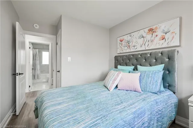 Additional image 10 of 4 James Ave