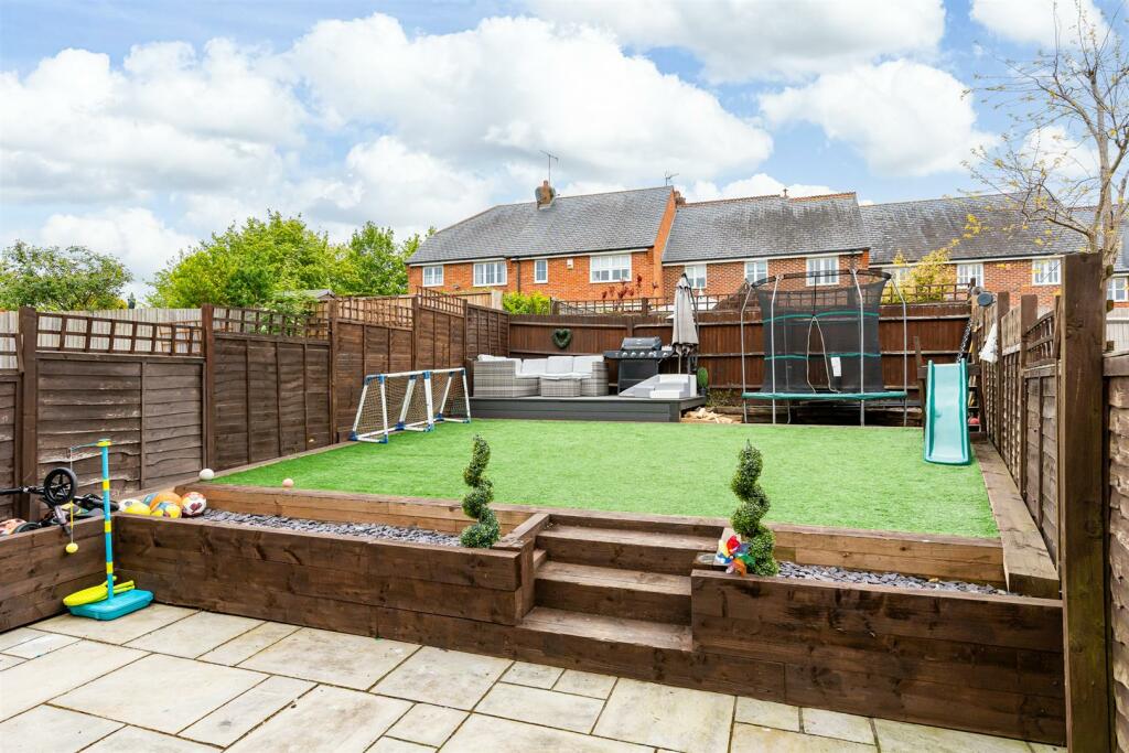 Additional image 2 of Welwyn Hall Gardens, Welwyn