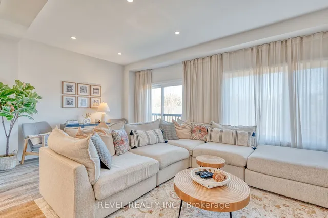 Additional image 21 of 187 Wilson St Unit 7