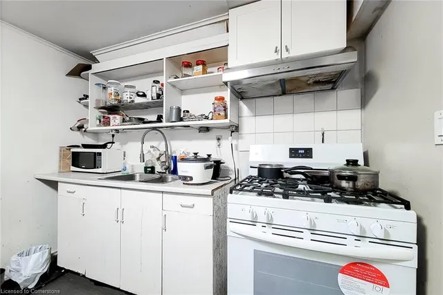 Additional image 32 of 160 Bendamere Ave