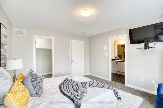 Additional image 28 of 146 Crafter Cres