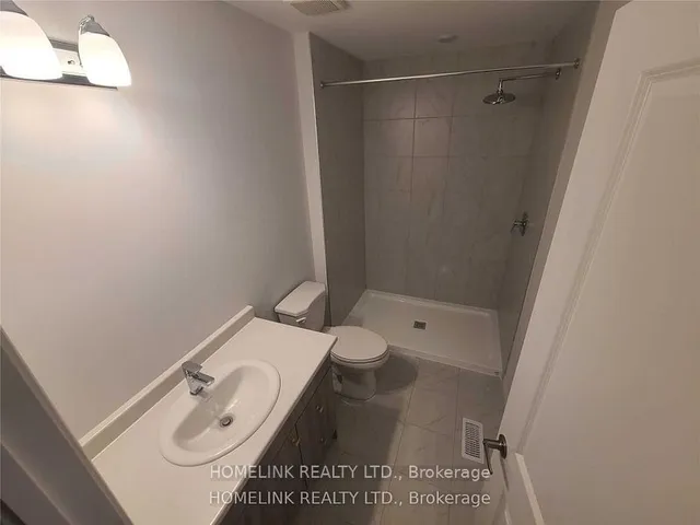 Additional image 3 of 61 Soho St Unit 121