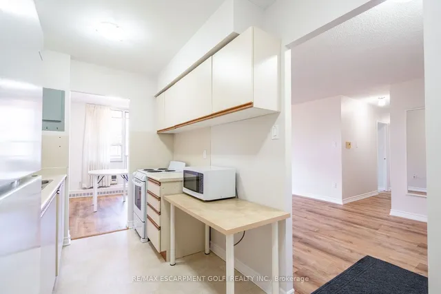 Additional image 15 of 1966 MAIN St Unit 804