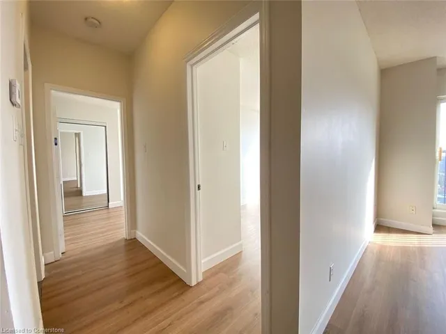 Additional image 16 of 135 James St Unit 1206