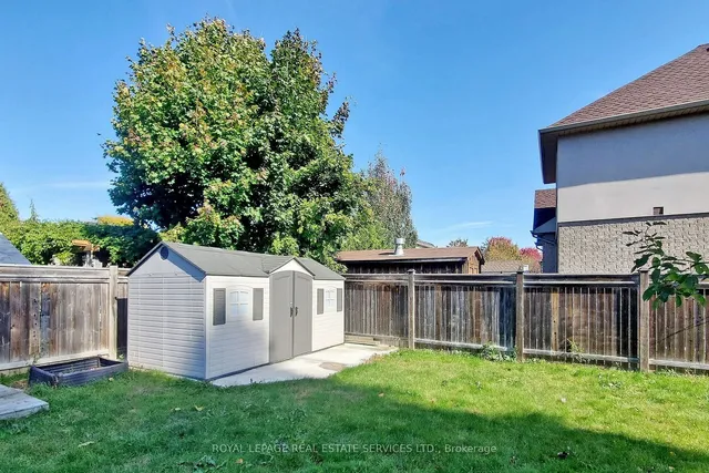 Additional image 38 of 4 Mcmaster Ave