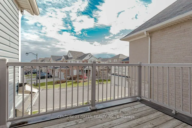 Additional image 25 of 450 Hinton Terr