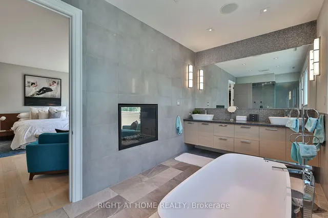 Additional image 17 of 179 Old Yonge St