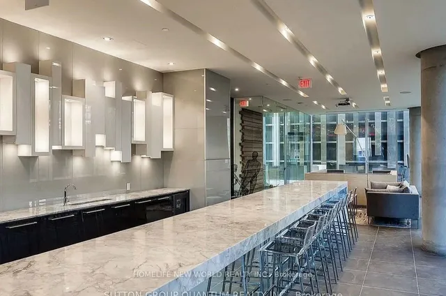 Additional image 3 of 15 Grenville St Unit 408