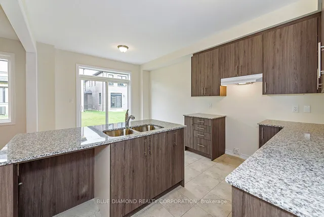 Additional image 12 of 637 FULLUM LANDING